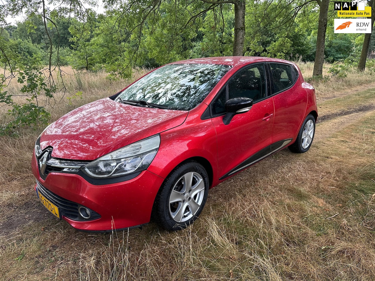 Renault Clio - 0.9 TCe Dynamique APK 31-10-2026 - AutoWereld.nl