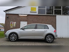 Volkswagen Golf - 1.2 TSI Highline - airco - MFL - Navi
