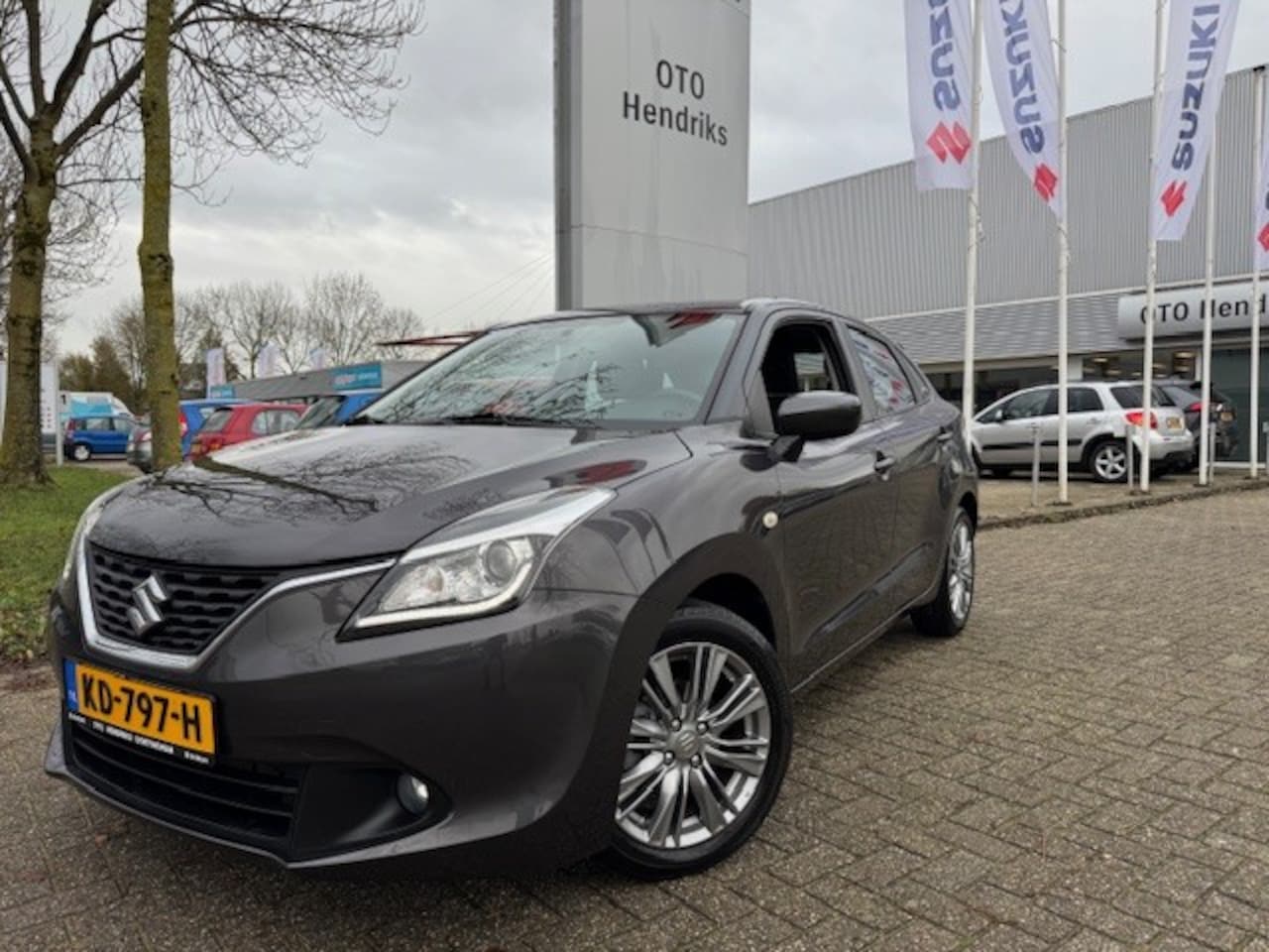 Suzuki Baleno - 1.2 Dualjet 90pk Exclusive - AutoWereld.nl