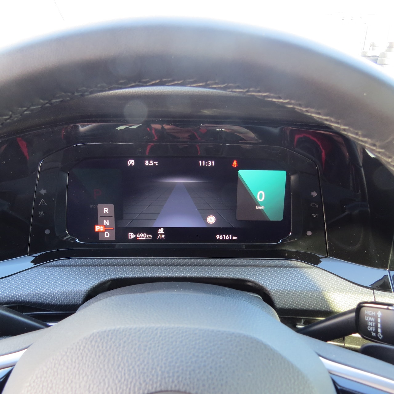 Volkswagen Golf Variant - 1.5 eTSI R-Line Automaat | Apple Carplay | Panoramadak | Stuurwielverwarming | Navigatie | Achteruitrijcam