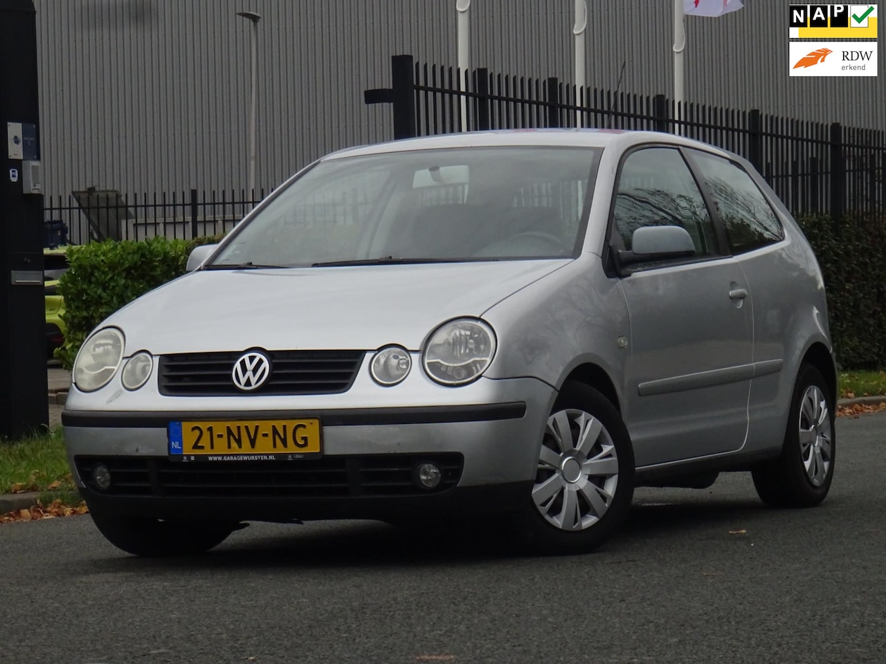 Volkswagen Polo - 1.4-16V Sportline NAP/AIRCO/CRUISE/NW APK - AutoWereld.nl
