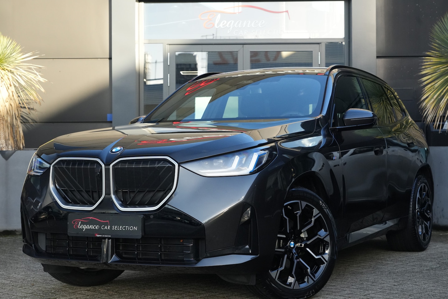 BMW X3 - 20 xDrive M-Sport 191pk Panoramadak/HeadUp/360Camera - AutoWereld.nl