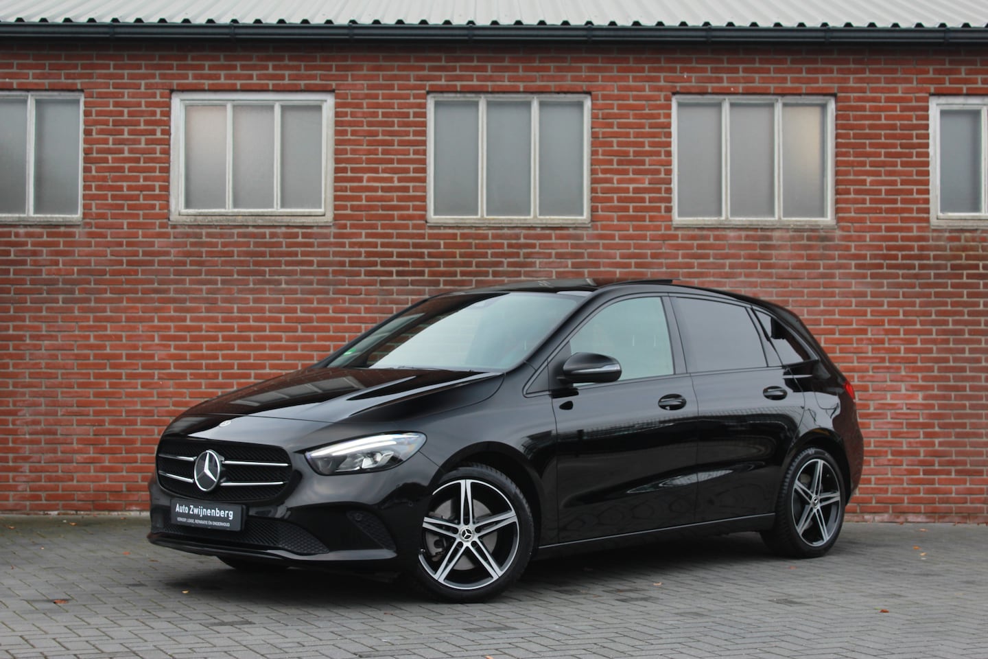 Mercedes-Benz B-klasse - 250 e | Pano | Trekhaak | - AutoWereld.nl