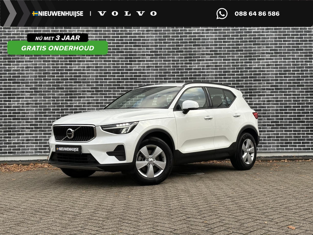 Volvo XC40 - 2.0 B3 Essential | Achteruitrijcamera | Cruise Control | Navigatie | Parkeersensoren voor - AutoWereld.nl