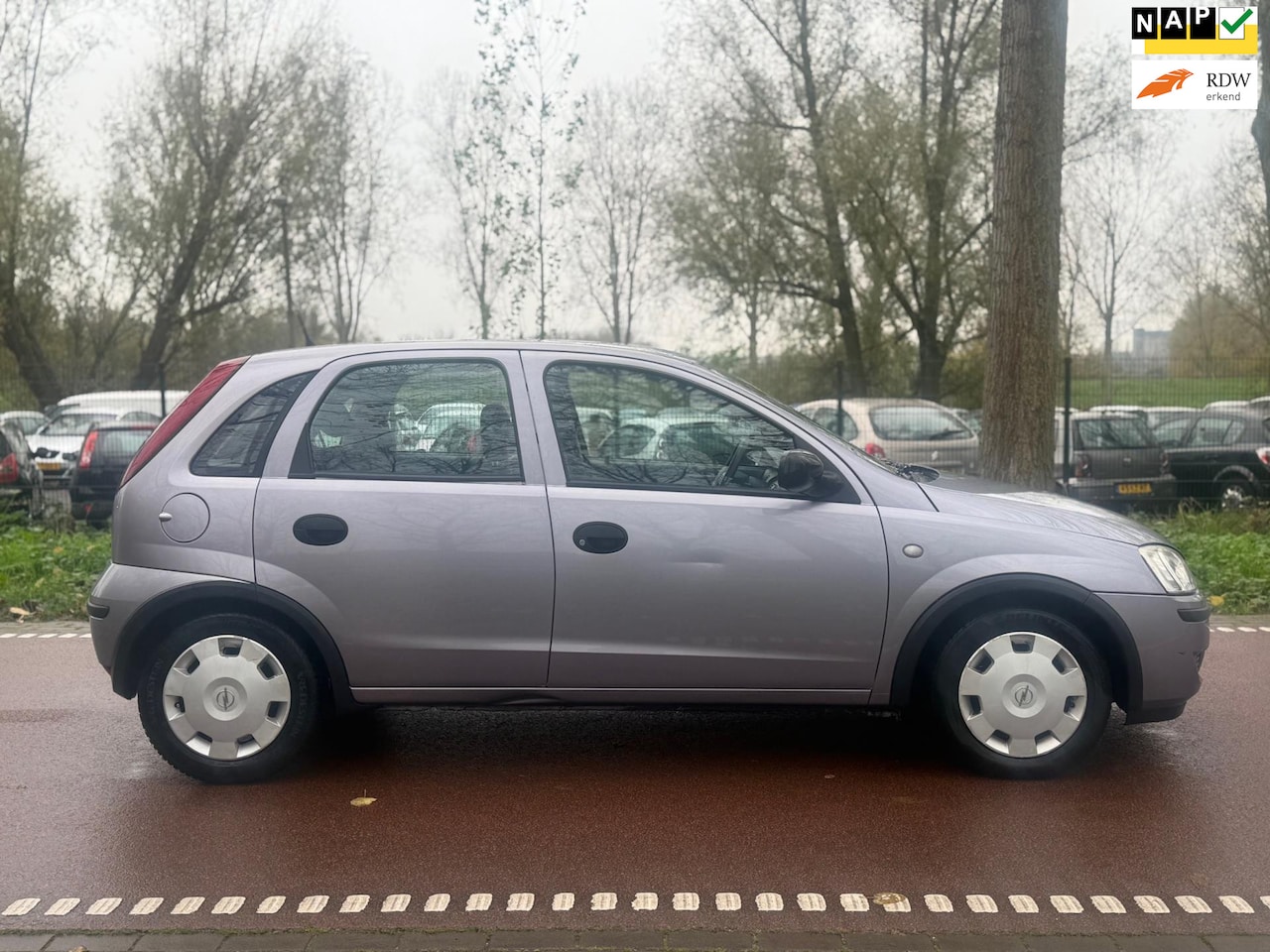 Opel Corsa - 1.2-16V Rhythm AIRCO!AUTOMAAT!LAGE KM!NWE APK! - AutoWereld.nl