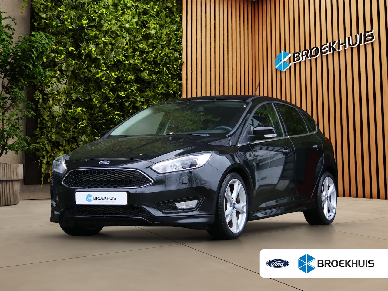 Ford Focus - 1.5 Titanium Sport | Navi | Camera | Half-leer | Xenon | SONY audio | 18'' - AutoWereld.nl