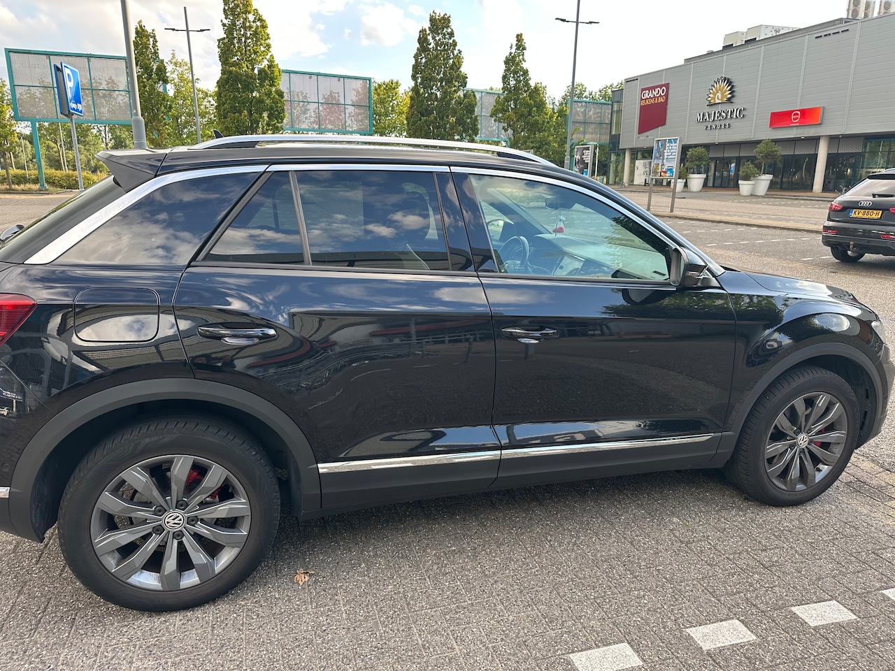 Volkswagen T-Roc - 1.5 TSI Sport - AutoWereld.nl