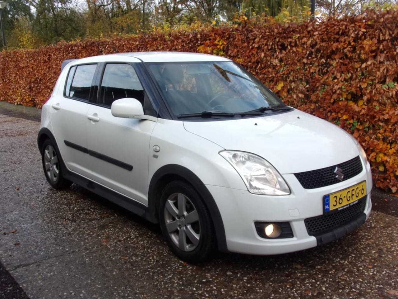 Suzuki Swift - 1.3 Shogun NWE APK TOT JAN 2027 AIRCO 5DRS - AutoWereld.nl