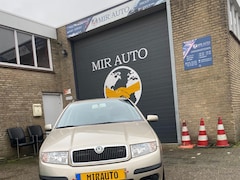 Skoda Fabia Combi - 1.4-16V Equipe