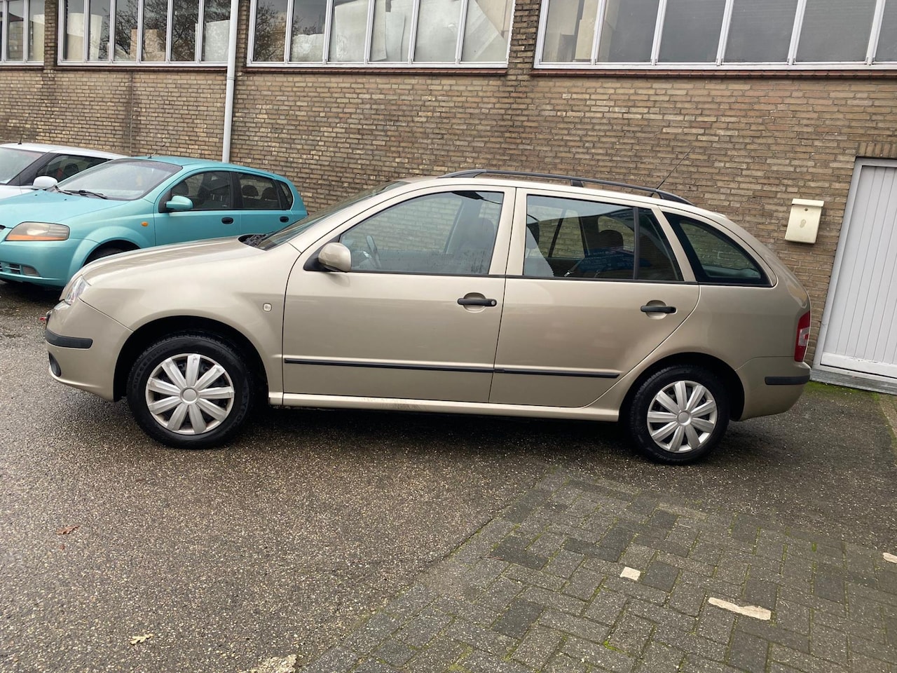 Skoda Fabia Combi - 1.4-16V Equipe 1.4-16V Equipe - AutoWereld.nl