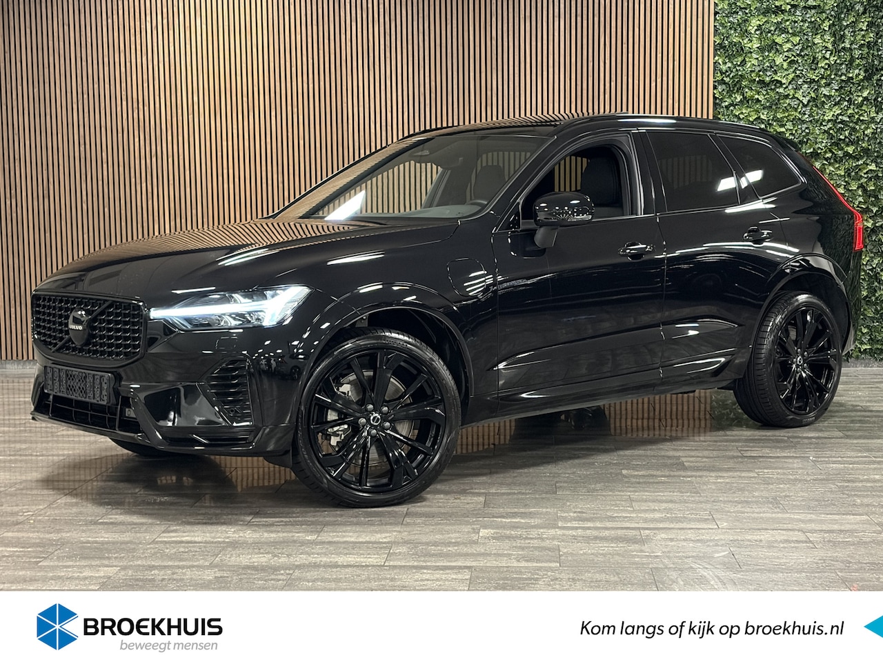 Volvo XC60 - T6 AWD Recharge Plus Black Edition | Trekhaak | Adaptieve Cruise Control | Stoelverwarming - AutoWereld.nl