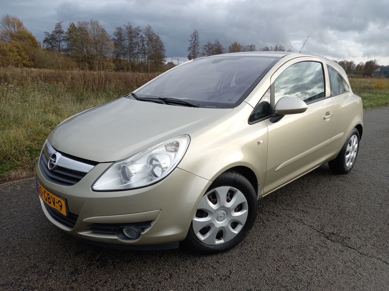 Opel Corsa - 1.2-16V Enjoy 1.2-16V Enjoy - AutoWereld.nl