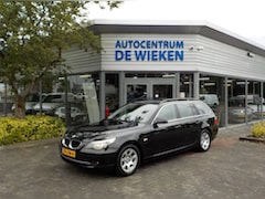 BMW 5-serie Touring - 520i BUSINESS LINE EDITION NAVI LEDEREN BEKLEDING TREKHAAK PDC CRUISE CONTROL APK GEKEURD
