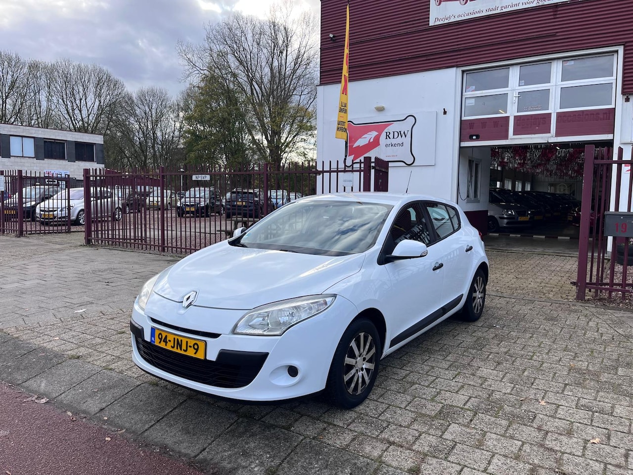 Renault Mégane - 1.6-16V Authentique 1.6 16V Authentique - AutoWereld.nl