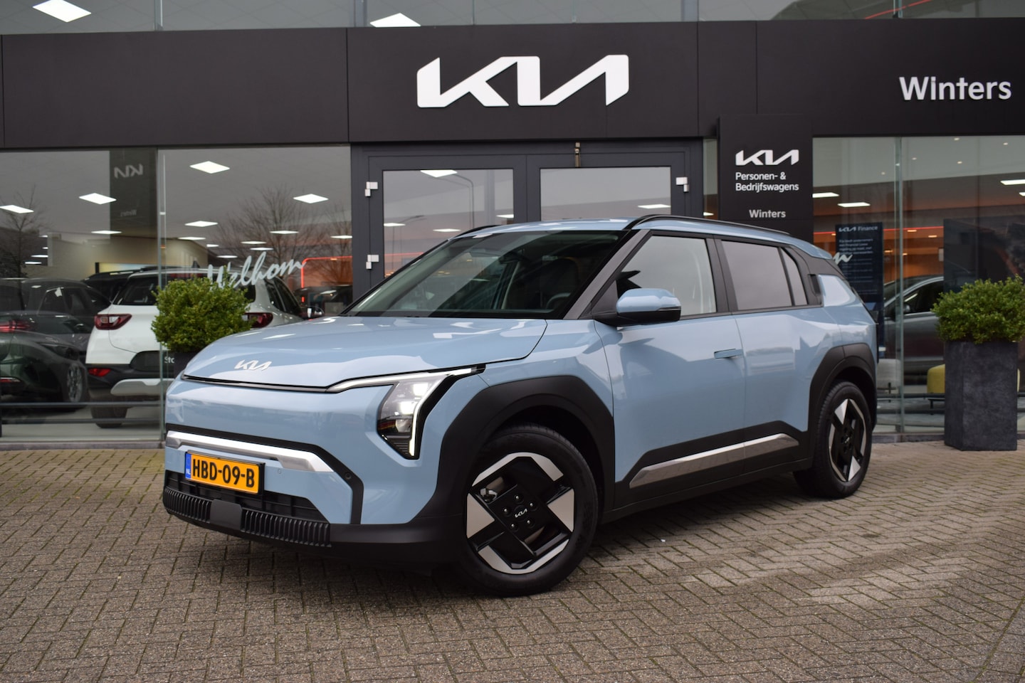Kia EV3 - PLUS 58.3 kWh | Adaptieve Cruise Control | Navigatie | Camera | Stoel+StuurVerwarming | Tr - AutoWereld.nl