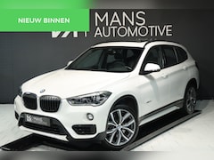 BMW X1 - XDrive20i High Executive / PANO / KEYLESS / CAMERA / STUUR+STOELVERW