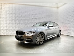 BMW 5-serie - 530e iPerformance M PAKKET SCHUIFDAK LEER HUD