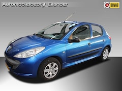 Peugeot 206 - 1.1 XR