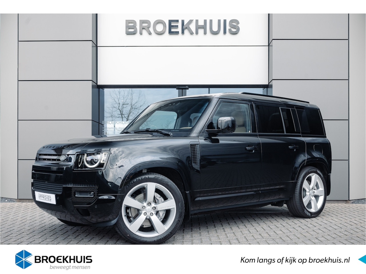 Land Rover Defender 110 - P300e X-Dynamic HSE | El. trekhaak | 22 Inch | Pano | Koelbox | Black Pack | Cold Climate - AutoWereld.nl