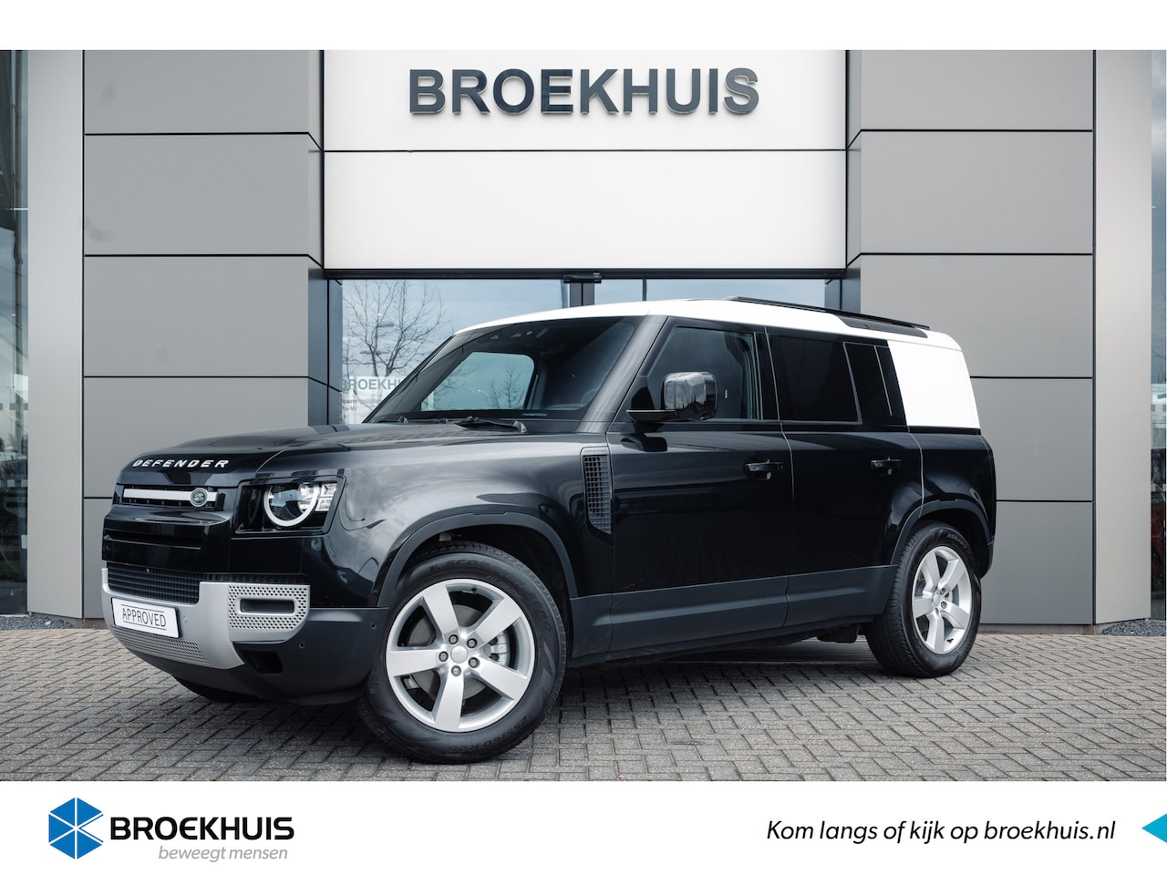 Land Rover Defender 110 - D250 Hardtop Commercial | 20" County velgen | Luchtvering | 3 persoons Jumpseat | . - AutoWereld.nl