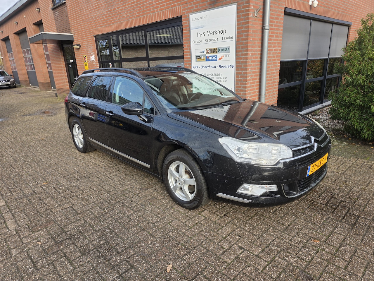 Citroën C5 Tourer - 2.0 16V Ligne Business 2.0 16V Ligne Business, navigatie, clima, cruise, 2 lter motor - AutoWereld.nl