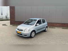 Toyota Yaris - 1.3 VVT-i Sol 76.000 NAP NW APK AUTOMAAT BLAUW 2003