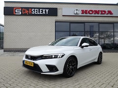 Honda Civic - 2.0 HYBRID 184PK eCVT Advance Rijklaarprijs in Parelmoer Wit Metallic of Rood Metallic