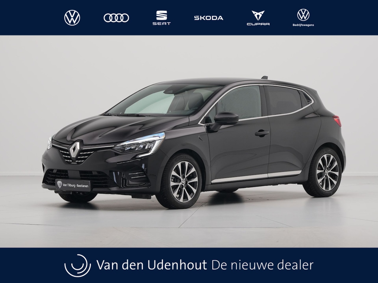 Renault Clio - 1.6 E-Tech Hybrid 145 Intens Navigatie / Camera / Clima / Cruise control - AutoWereld.nl