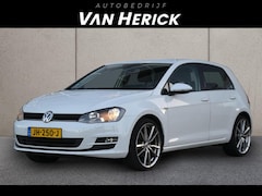Volkswagen Golf - 1.2 TSI Lounge | Cruise Control | Parkeersensoren V+A | Stoelverwarming