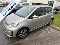 Volkswagen Up! - BEATS AIRCO, LMV, CRUISE, CAMERA, LANE ASIST 1.0
