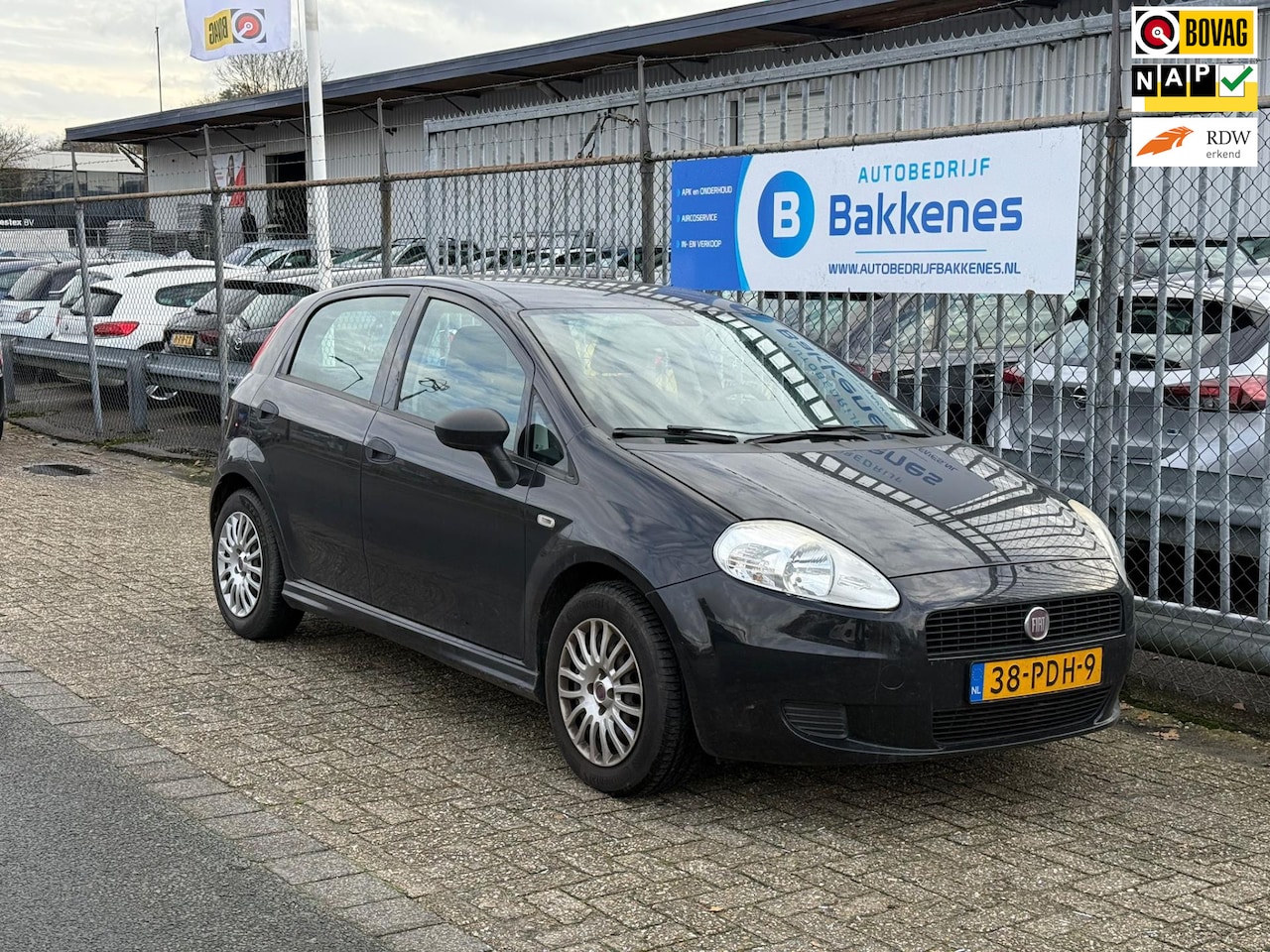 Fiat Grande Punto - 1.3 M-Jet Actual | Airco - AutoWereld.nl