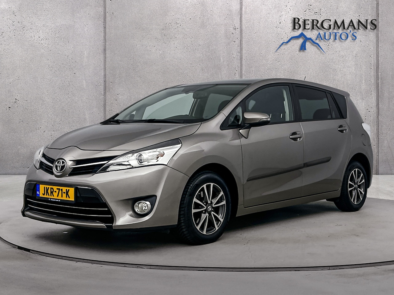 Toyota Verso - - 1.8 VVT-i Dynamic // 1E EIGENAAR // PANO // - AutoWereld.nl