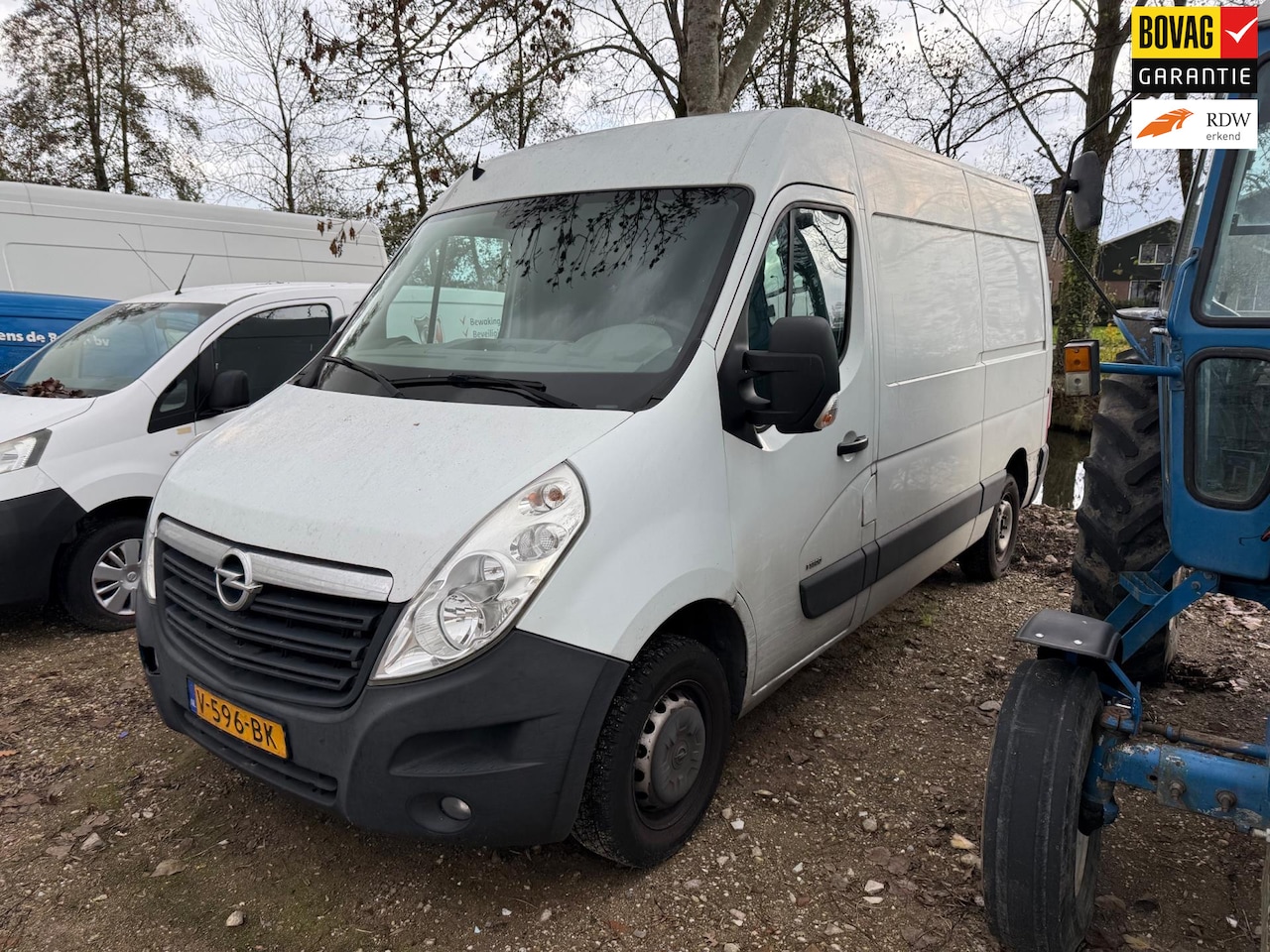 Opel Movano - 2.3 L2H2 WIT ‘16 AC ROMMELIG DING - AutoWereld.nl