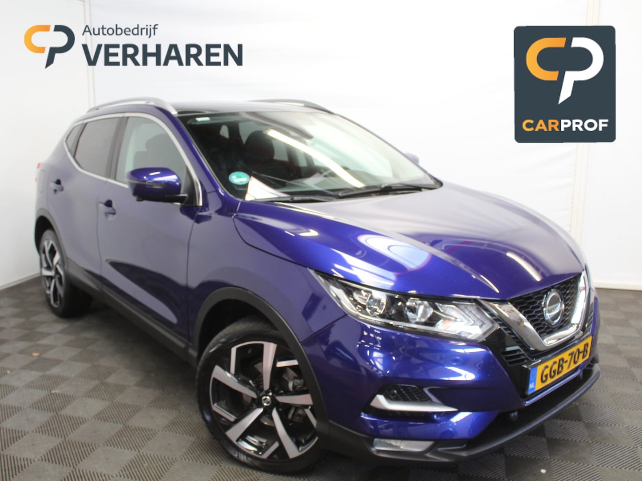 Nissan Qashqai - 1.3 DIG-T Design Edition 360CAMERA | PANODAK | CARPLAY | LED | STOELVERW | TREKHAAK | LMV1 - AutoWereld.nl