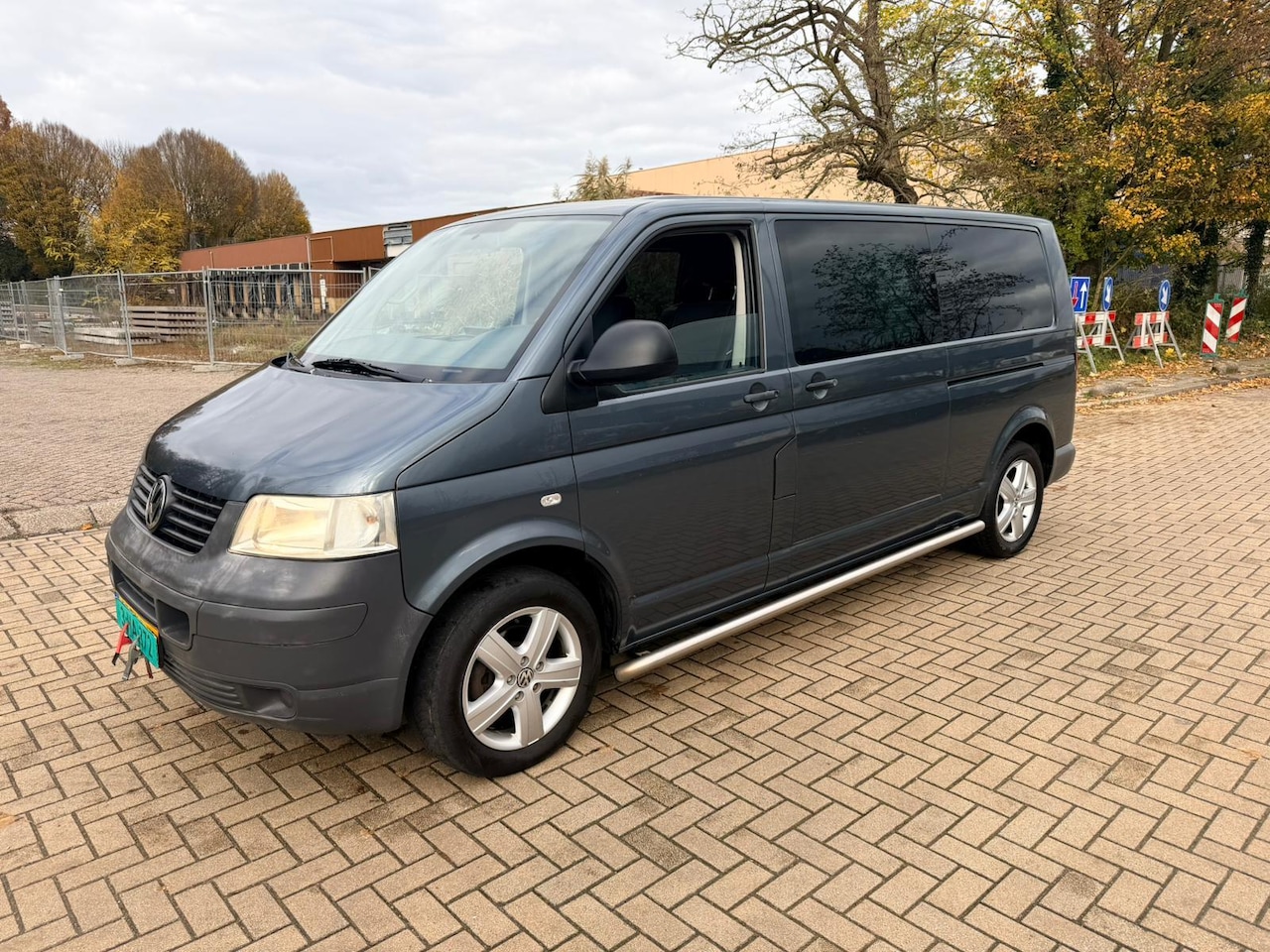 Volkswagen Transporter - 2.5 TDI 340 Trendline DC!AIRCO!ELECKTRISH RAAM&SPIEGEL!AUTOMAAT!96KW!131PK!AIRCO!TREKHAAK! - AutoWereld.nl