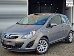 Opel Corsa - 1.4-16V Cosmo STOELVERW|STUURVERW|AIRCO