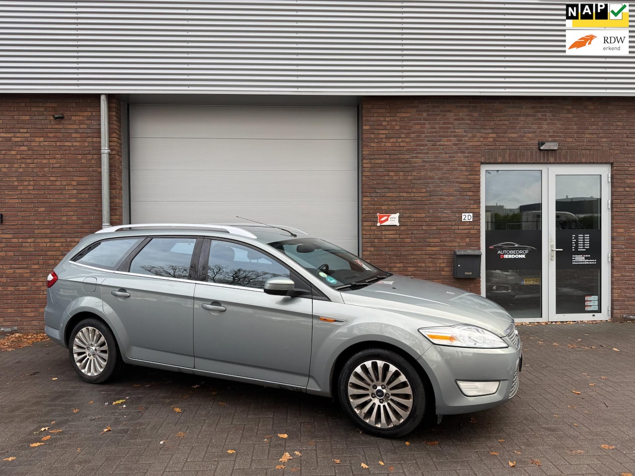 Ford Mondeo Wagon - 2.3-16V Titanium|AUTOMAAT|NIEUWE APK|AIRCO - AutoWereld.nl