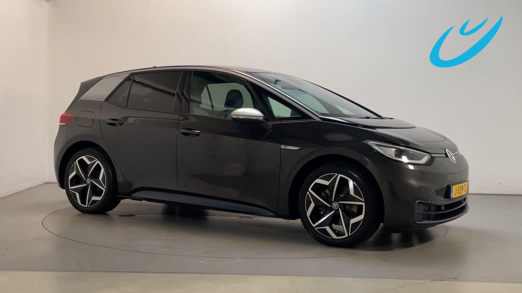 Volkswagen ID.3 - First Plus 58 kWh LED Stoelverwarming Camera Navigatie Sfeerverlichting - AutoWereld.nl