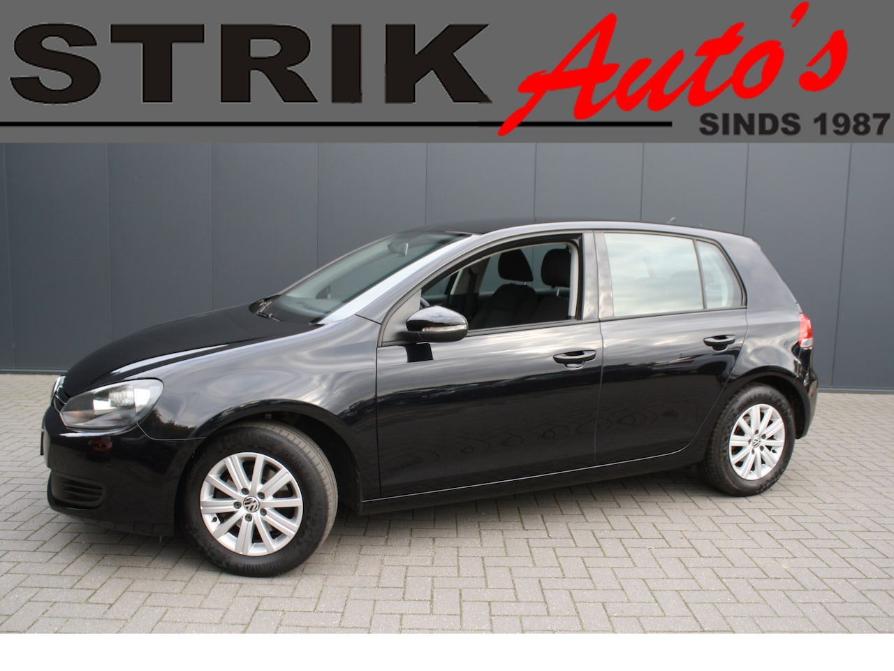 Volkswagen Golf - 1.6 TDI EURO 5 Comfortline BlueMotion - NAVIGATIE - 1e EIGENAAR - AutoWereld.nl