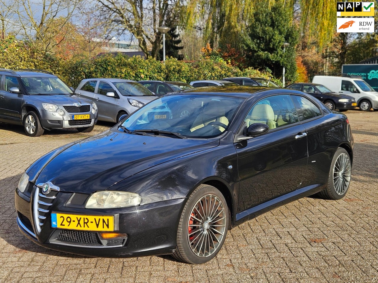 Alfa Romeo GT - 1.8 T.Spark Disegno Bertone|Clima|CruiseControle|Leder|APK 12-2026! - AutoWereld.nl