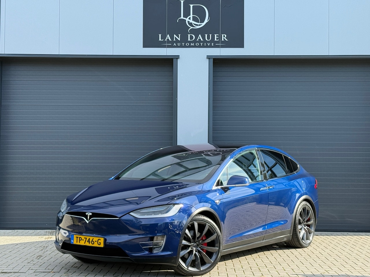 Tesla Model X - 100D 6 Persoons / NAP / 22 Inch / Trekhaak - AutoWereld.nl