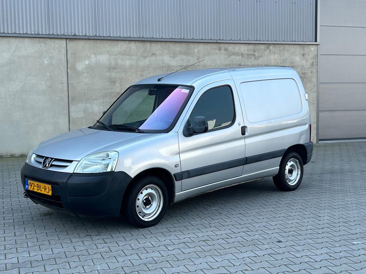Peugeot Partner - 170C 1.9 D Avantage 170C 1.9 D Avantage - AutoWereld.nl