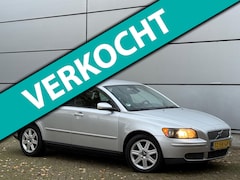 Volvo S40 - 2.4i Automaat |Xenon |Airco |Parrot |Park Sensor |Trekhaak |Nap |Boekjes