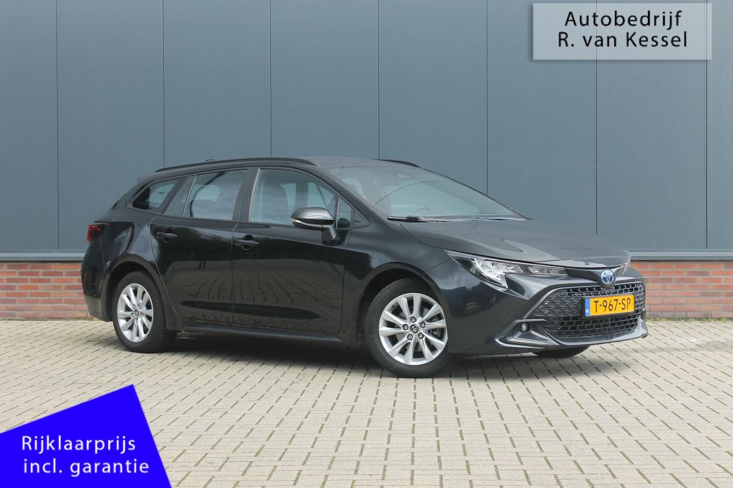 Toyota Corolla Touring Sports - Hybrid 140 Active I 1 Eig. I NL-auto - AutoWereld.nl