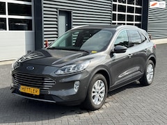 Ford Kuga - 1.5 EcoBoost Titanium, Navi, Camera, PDC
