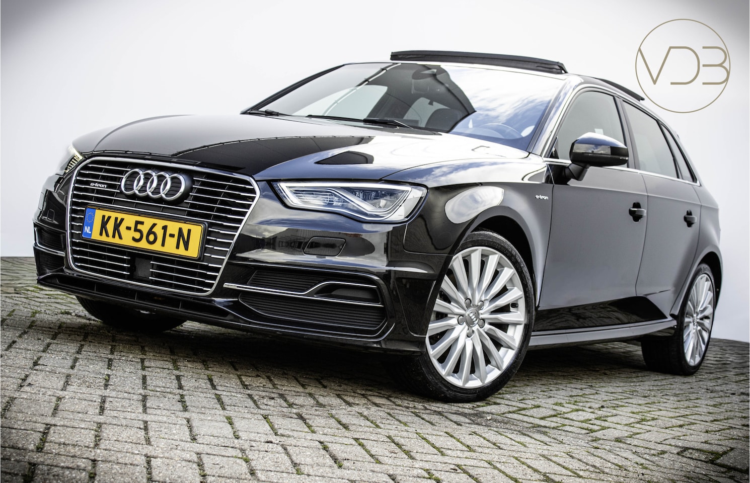 Audi A3 Sportback - 1.4 e-tron S-Line PHEV Ambition Pro Line plus PANO - AutoWereld.nl