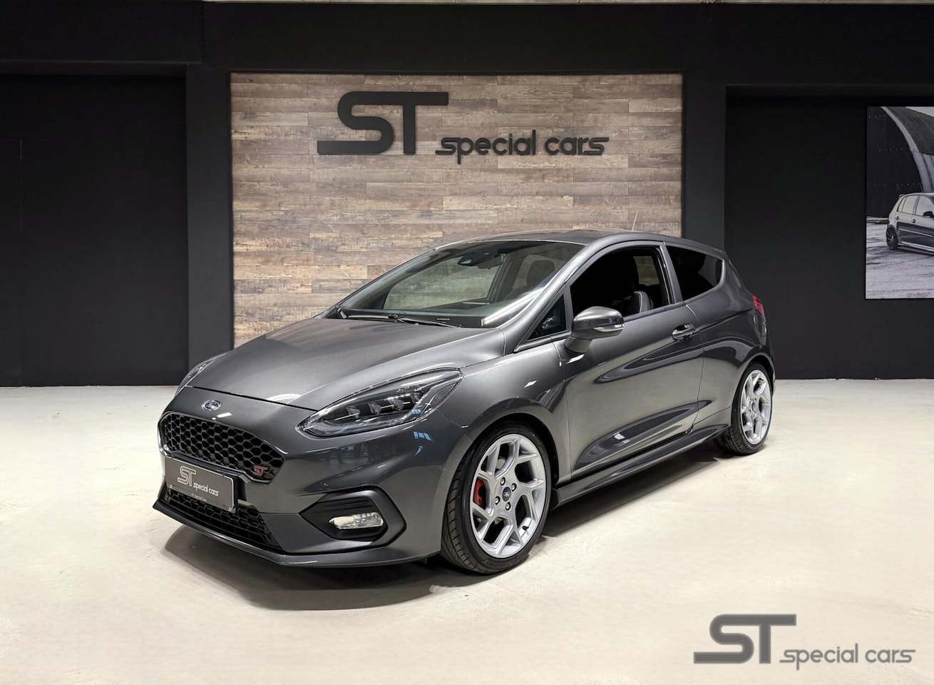Ford Fiesta - 1.5 EcoBoost ST-3|Dealer onderhouden - AutoWereld.nl