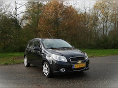 Chevrolet Aveo - 1.2 16V LS B-clever . 5 Deurs . Airco . Elec ramen en spiegels . Audio . nette auto