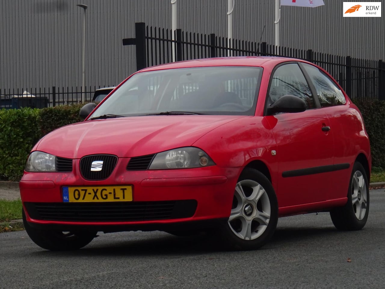 SEAT Ibiza - 1.4-16V Stella 118DKM/CLIMA/APK - AutoWereld.nl
