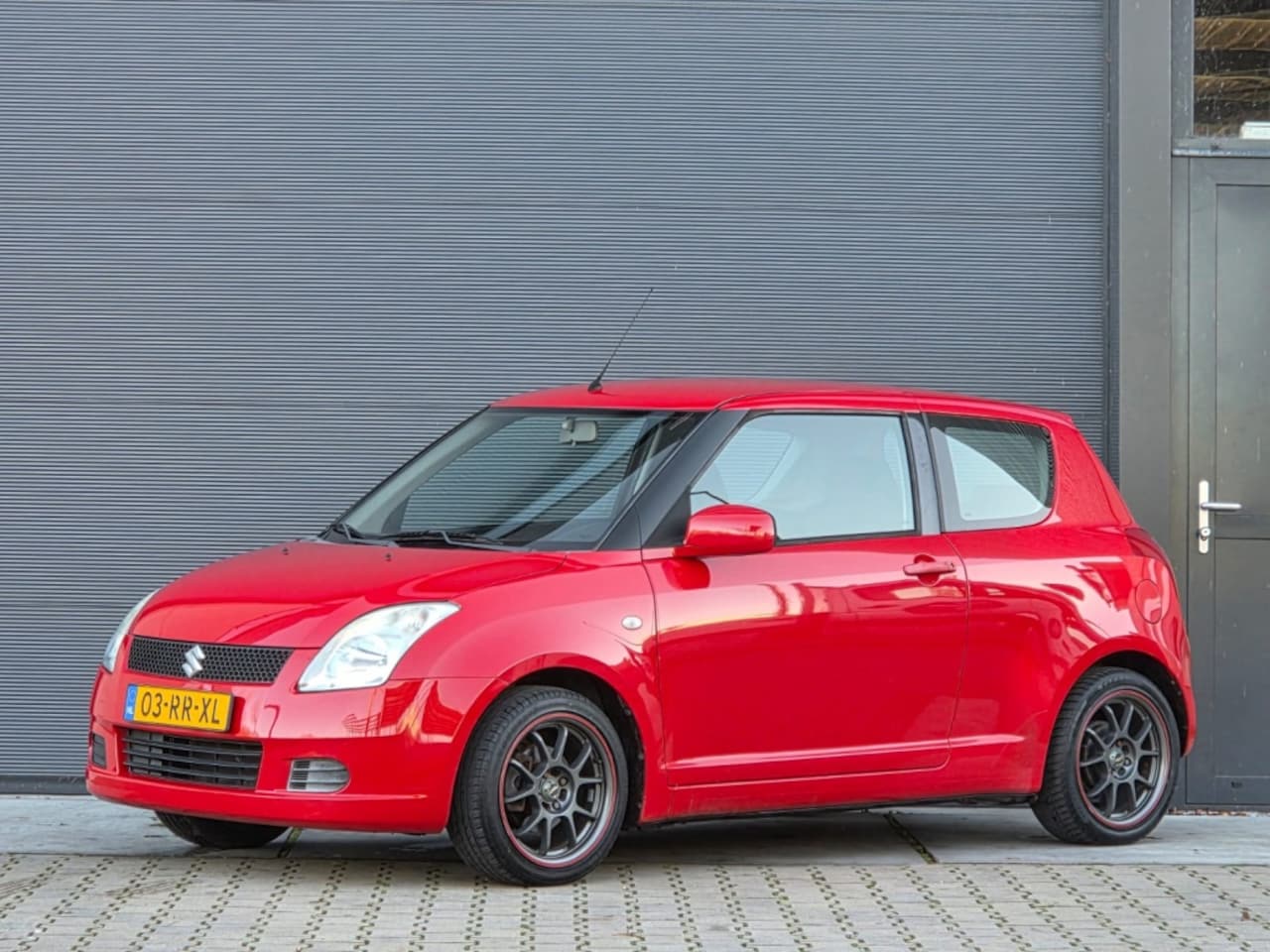 Suzuki Swift - 1.3 GLS EERSTE EIGENAAR NAP NWE APK 2026! - AutoWereld.nl